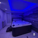 Léchappée Zaisne Jacuzzi Et Sauna Appartamento Saint-Quentin (Aisne)