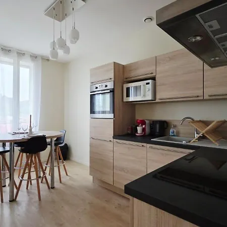 Lechappee Zaisne Jacuzzi Et Sauna Lejlighed Saint-Quentin (Aisne)