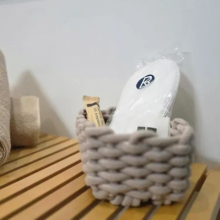 Lechappee Zaisne Jacuzzi Et Sauna Apartment