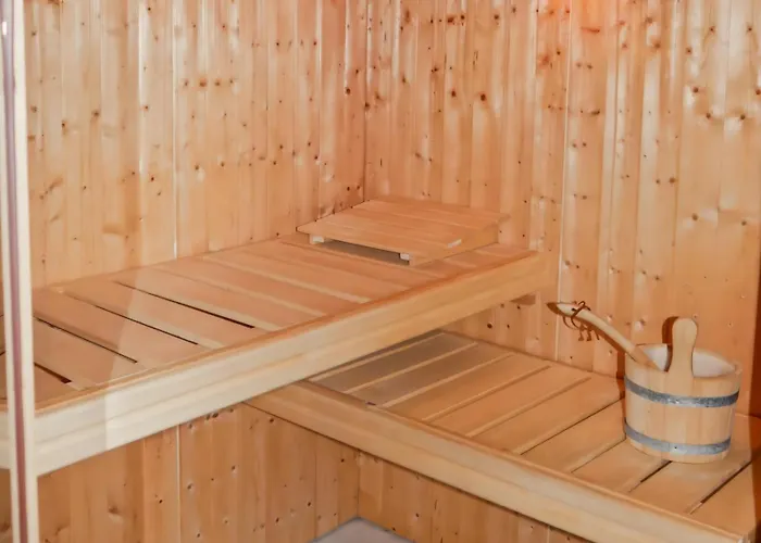 Lechappee Zaisne Jacuzzi Et Sauna Apartment