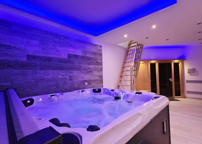 Lechappee Zaisne Jacuzzi Et Sauna