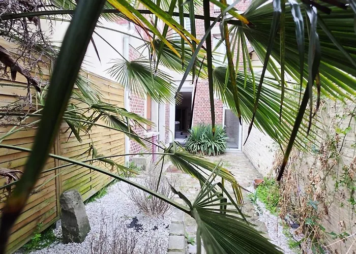 Apartment Lechappee Zaisne Jacuzzi Et Sauna Saint-Quentin (Aisne)