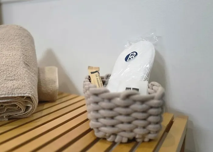 Lechappee Zaisne Jacuzzi Et Sauna Apartment